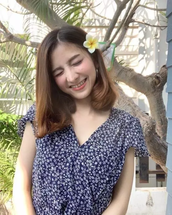 午休不睡覺,隔壁「正妹女同事意外的秘密」全看到了,網友:重播一遍遍還不夠
