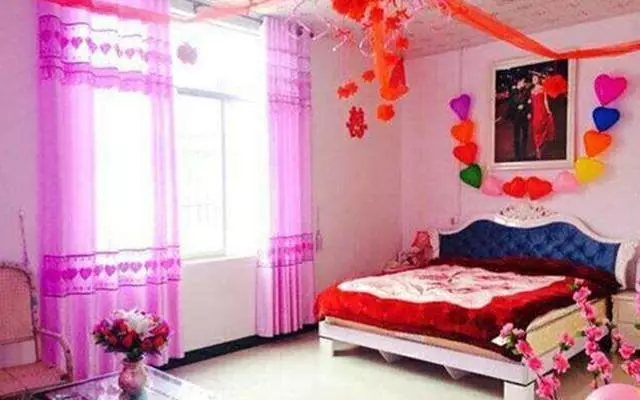 買套房給親弟弟結婚,婆婆知道後打了我一耳光,結果自己摔門而出