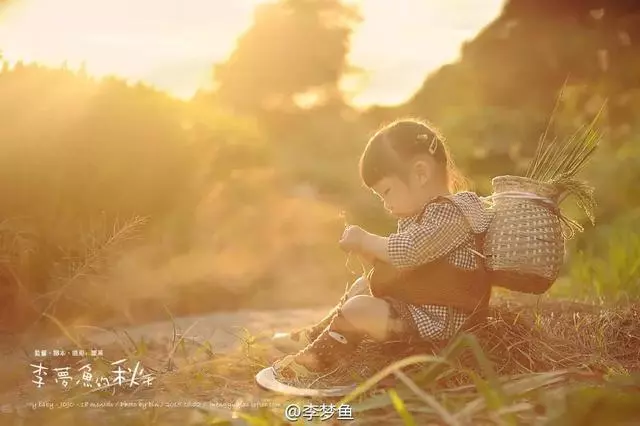 他花4年時間為女兒拍幾萬張照片,撩到汪涵還登上《英國郵報》
