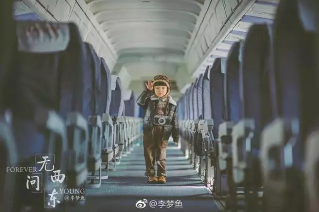 他花4年時間為女兒拍幾萬張照片,撩到汪涵還登上《英國郵報》