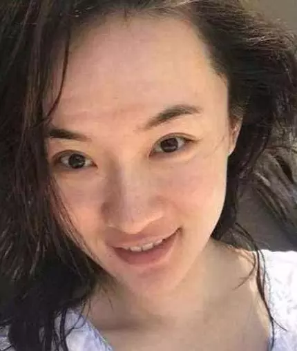 女明星不化妝是什麼模樣?偶像包袱丟掉,Angelababy素顏一言難盡