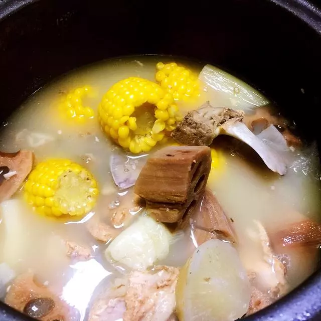 夏天煲湯必會的16種做法,清熱祛濕,看完保你口水直流!試試吧