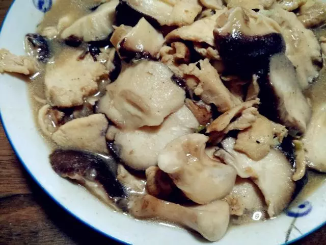 香菇滑雞的15種做法,滑嫩爽口,比吃紅燒肉還過癮,上桌准光碟