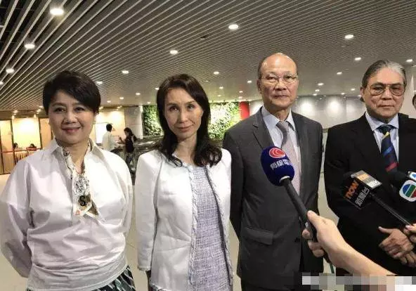 豪門不易!四太曝光奚夢瑤何猷君私下相處,常靠女方隱忍與包容