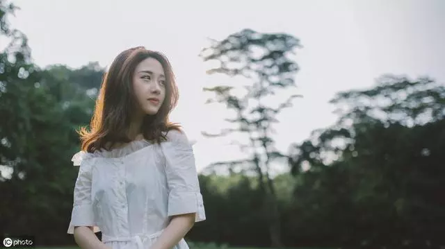 那個把離婚的女兒趕出家門的老人後悔了,不知能不能等到女兒諒解
