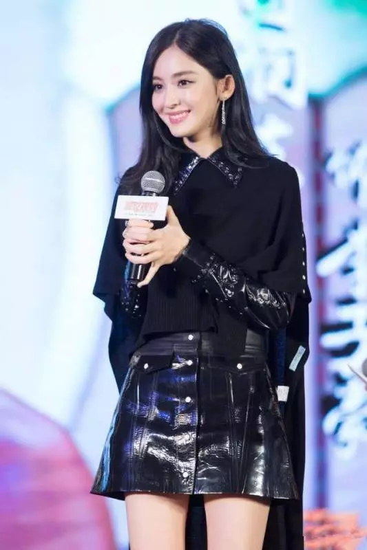 9位女星剪成短髮:熱巴像男孩子,趙麗穎很少女,而她卻是女神
