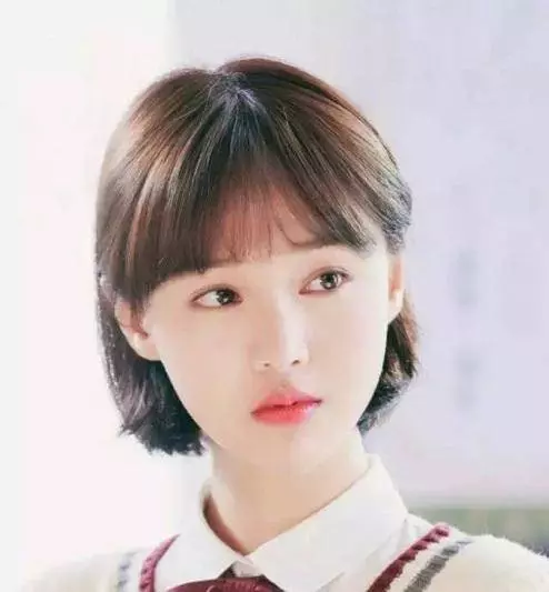 9位女星剪成短髮:熱巴像男孩子,趙麗穎很少女,而她卻是女神
