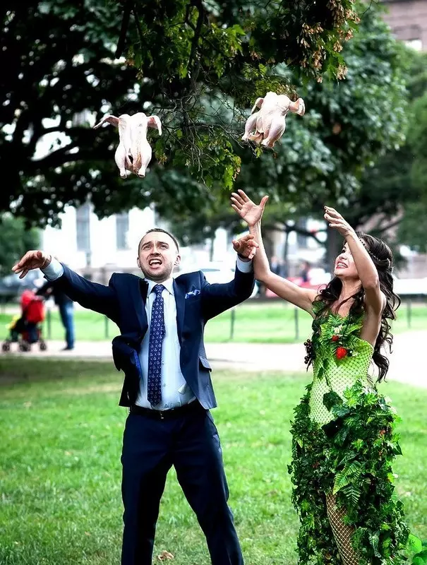 俄羅斯人的幽默好難懂… 30張「非主流過頭」的結婚照