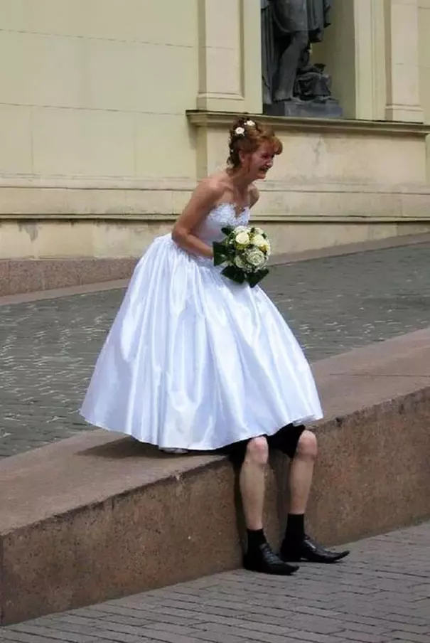 俄羅斯人的幽默好難懂… 30張「非主流過頭」的結婚照
