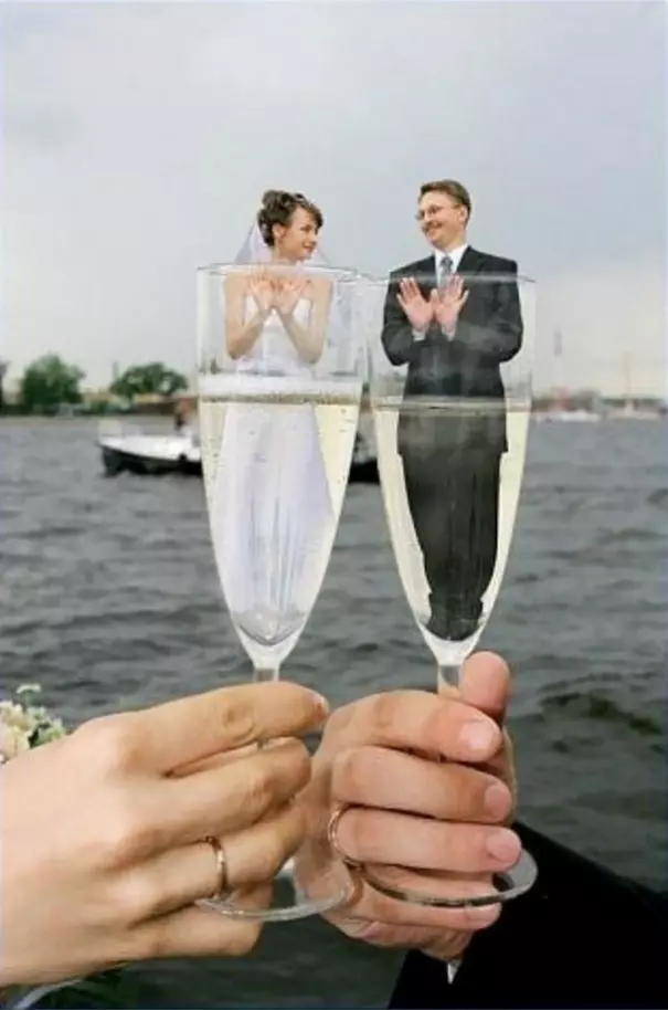 俄羅斯人的幽默好難懂… 30張「非主流過頭」的結婚照