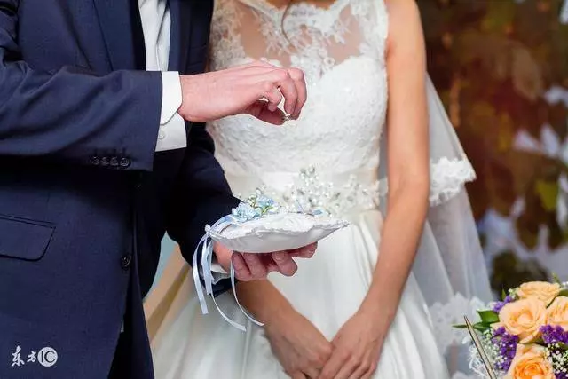 二婚如同賠錢貨,男友和他家人百般嫌棄,爸媽一直勸我忍讓