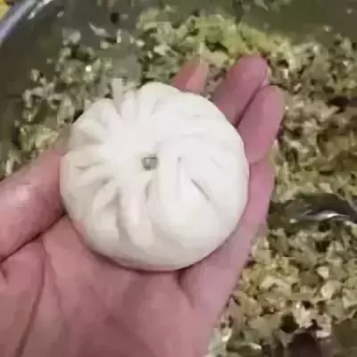 八款素菜包子的做法。