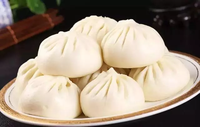 八款素菜包子的做法。