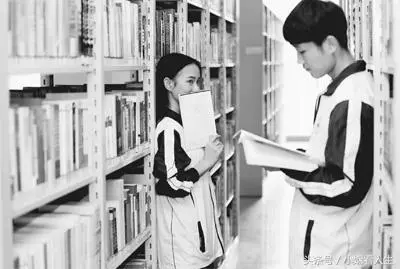 前妻明天就要舉行婚禮了,半夜失眠我撥通她的電話後淚流滿面