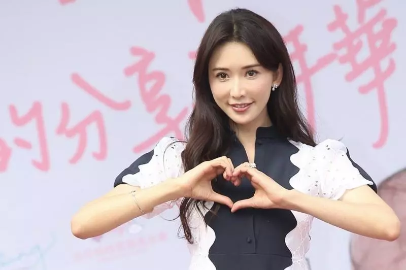 44歲林志玲有喜了?結婚才8天「又傳出好消息」,和老公度蜜月「準備補品養胎」發文藏孕味!