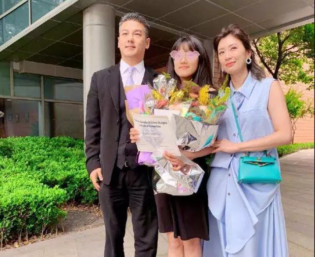 離婚九年,賈靜雯與前夫罕見同框:離了你,我比曾經過得更好