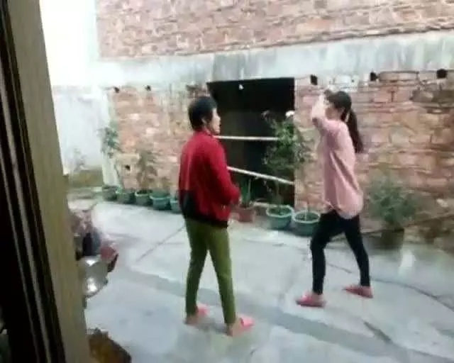 繼母,你現在想讓我幫你兒子買房,忘記當年你是怎麼對我的了?