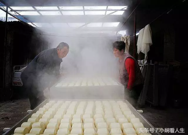 我兒子是十里八鄉第一個大學生,就算你陪嫁房子也配不上他!
