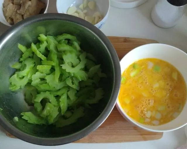 20道苦瓜的做法,清熱解毒,美容養顏,這個夏天怎麼少得了