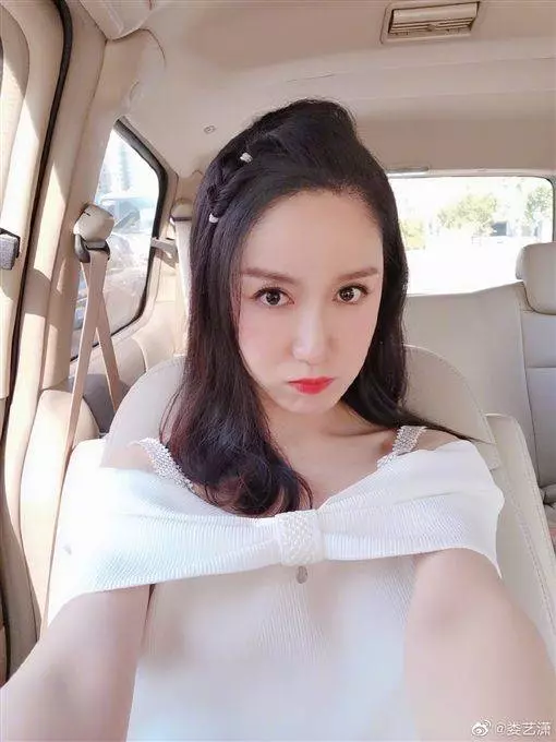 喝到站不穩!女星爆醉後帶男子開房間