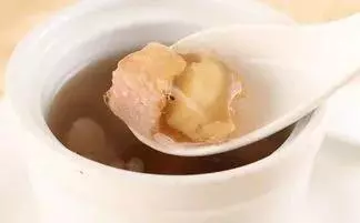 臉色暗黃,經常發脾氣?多半是氣血出了問題,幾個妙方幫助你