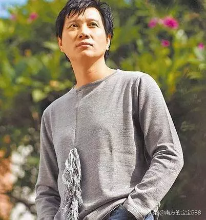 憑一首歌紅了40年!52歲去世海葬澎湖灣,留下了讓人不滅的回憶