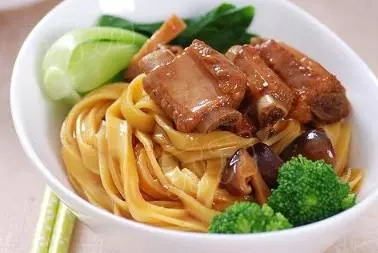 教你做14道排骨麵做法,排骨湯濃肉香,不會做的都進來看看