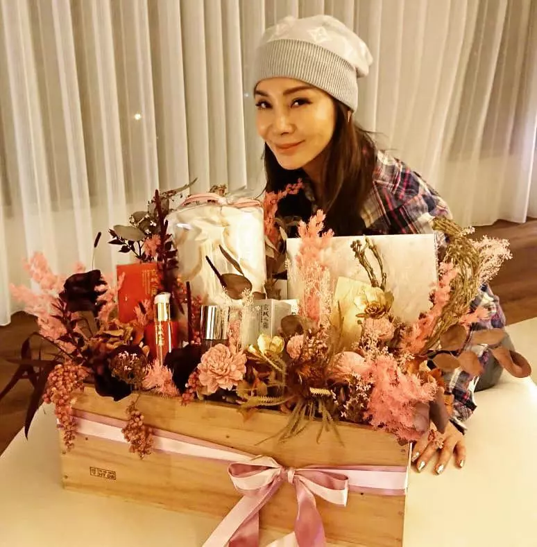 陳美鳳被阿嬤爆「和舊愛劉尚謙八卦」因緋聞分手 耗4年打休夫官司「花上億元買回單身」