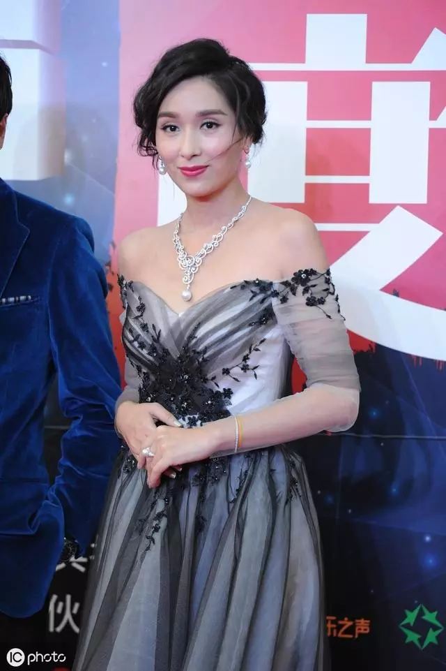 45歲楊恭如身家半億減產後生活仍富貴,感情空窗11年樂做黃金剩女