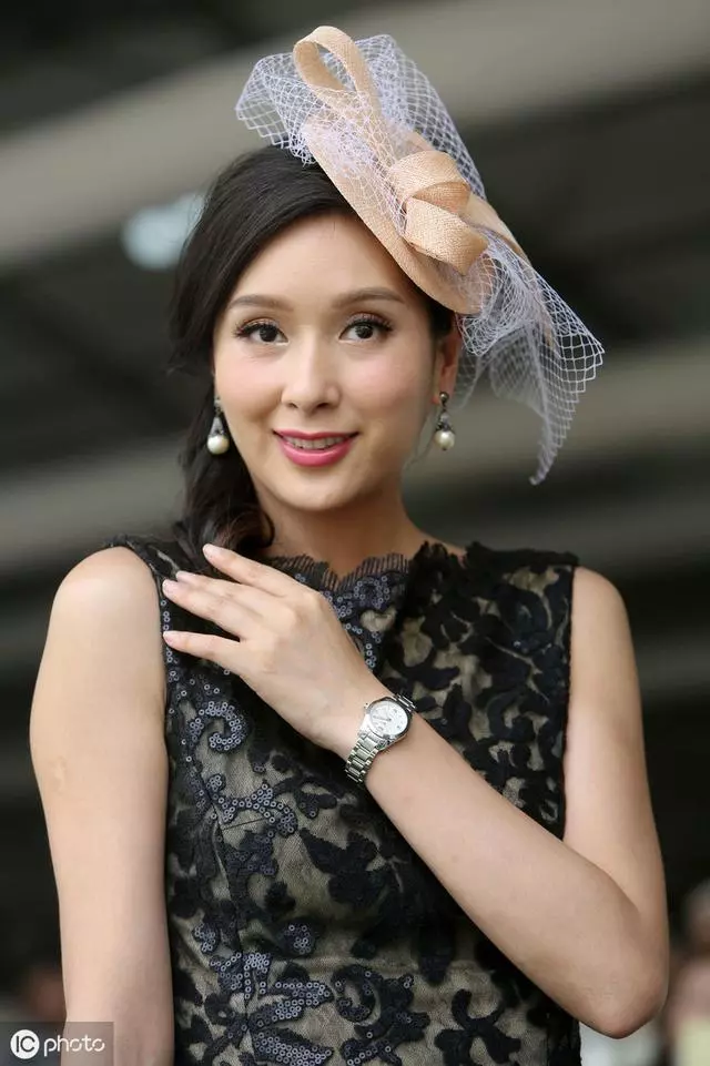 45歲楊恭如身家半億減產後生活仍富貴,感情空窗11年樂做黃金剩女
