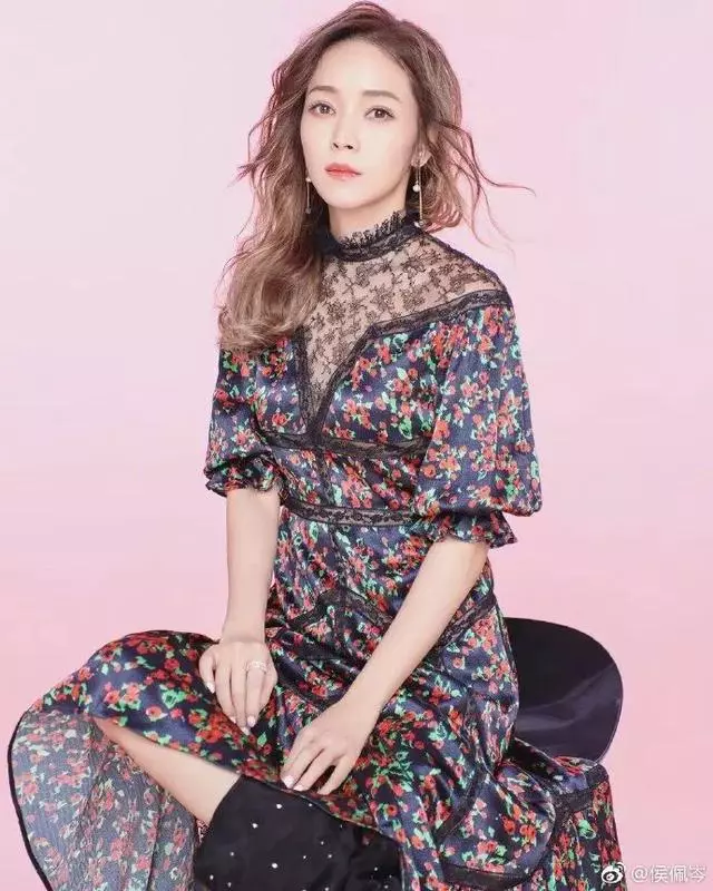 嗲過林志玲、假笑41年:為什麼她那麼假,運氣還那麼好?