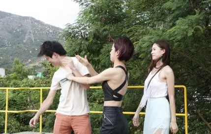 結婚前夕未婚夫說分手,一年後收到他的信,我才明白他用心良苦