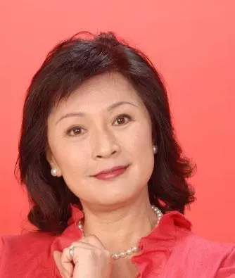 現年71歲的黃淑儀重提曾被汪明荃刺傷 當年曾多次傳出爭位傳聞