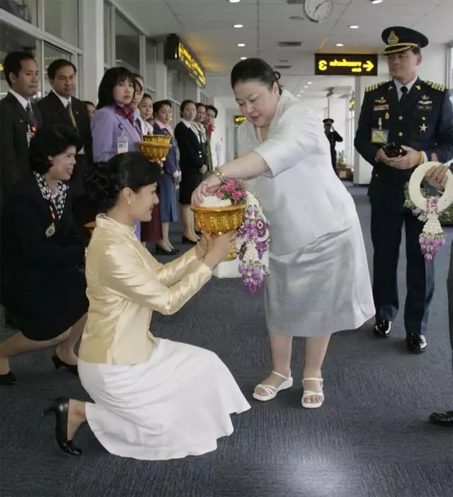 一入王室深似海!泰國國王4任妻子越來越年輕,結局卻越來越悲慘