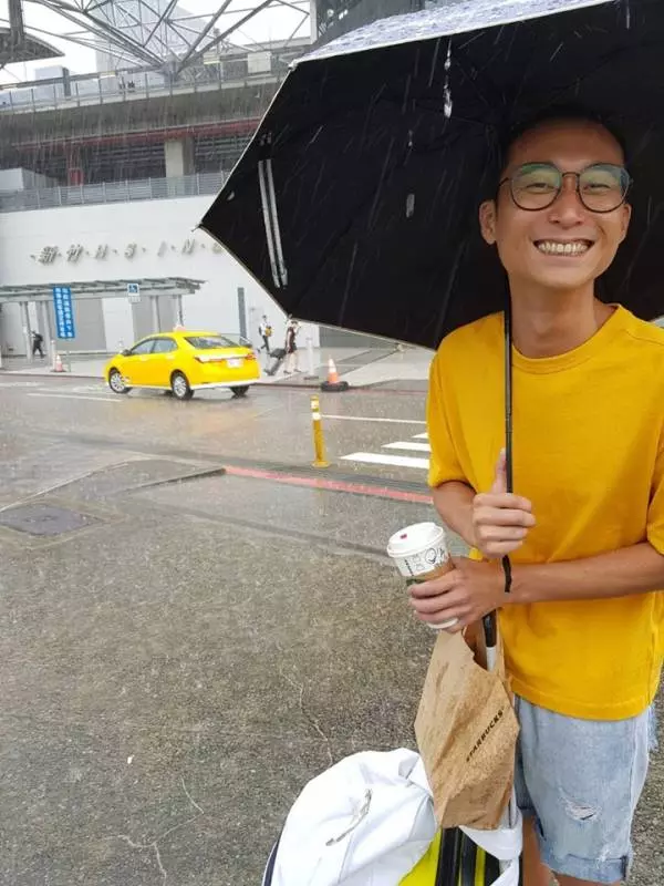 哽咽陪道歉!浩子驚傳「手上3節目全停工」,經紀公司回應:已經一個月了!