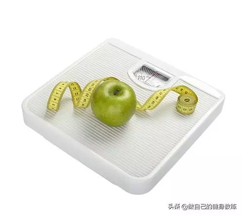 每天喝2000c.c.水、每餐蔬菜比例50% 這些減肥數字要記好