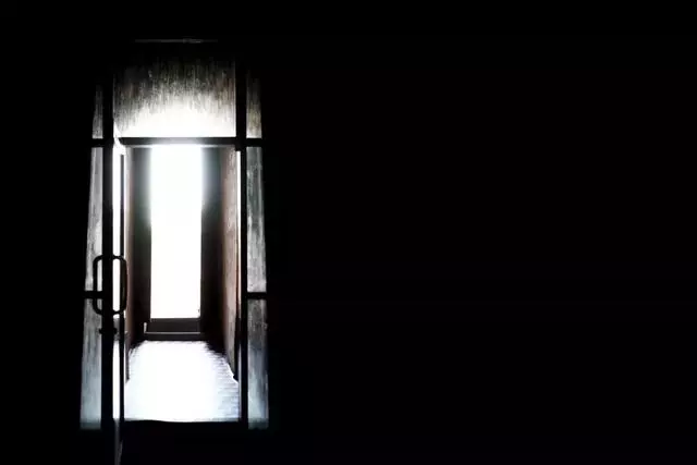 媽媽患癌了,沒有疼痛的夜晚都成了奢侈,睡不踏實,傷口總是痛……」