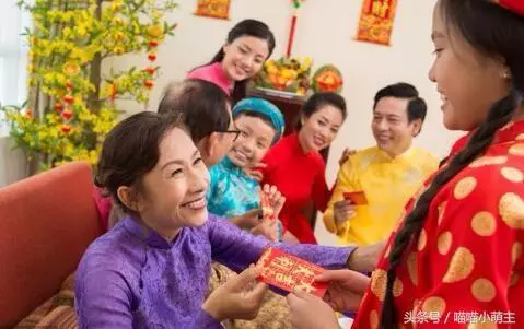 離婚5個月,我去前夫家看女兒,聽到小姑子的話,我給她一巴掌