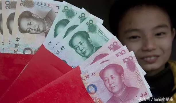 我月入三萬,養著全家人,媽生日回去一趟,婚姻走到了盡頭