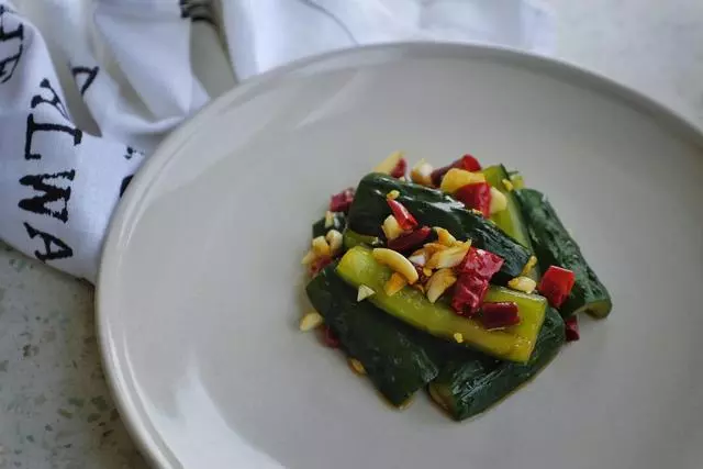 5分鐘學會19道開胃涼拌菜,營養豐富,每天一碗,越吃越漂亮