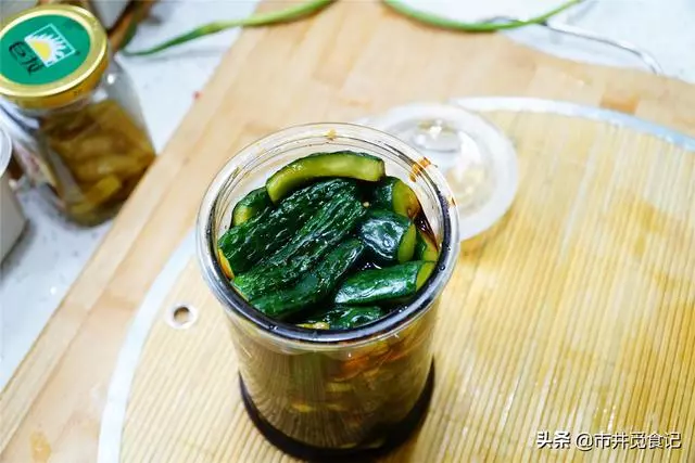 奶奶用了30年的醬黃瓜秘訣,每到夏天都做20斤,喝粥絕配 !