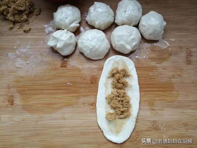 無需烤箱,教你做外酥里軟的芝麻燒餅,涼透也不硬,學會可以開店