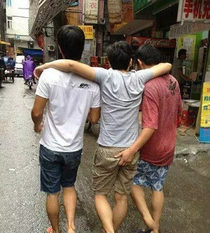 20張保證會讓你,心情開心一整天的爆笑妹子圖,仔細的人總能發現亮點的!
