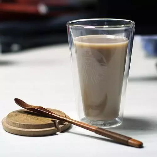 心理測試:下面3個杯子,你會用哪一個喝咖啡?測你是不是缺心眼