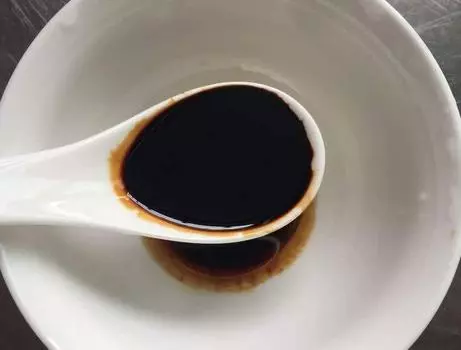 糖醋排骨,先放糖還是醋?廚師長:都不對!這樣做排骨肉酥骨香