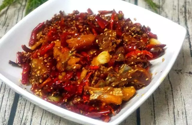辣子雞家常做法,麻辣鮮香,越吃越爽,學會自己在家也能做