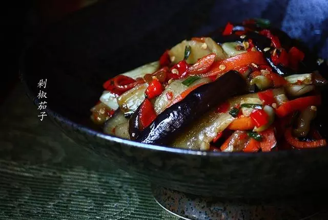 茄子健康營養的12道做法,製作簡單,好吃到停不下口,大讚