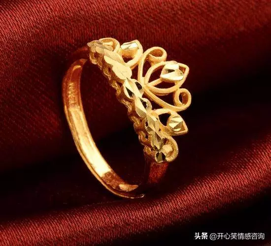 心理測試:4枚金戒指,你會戴哪枚?測你3年後能有多大成就?