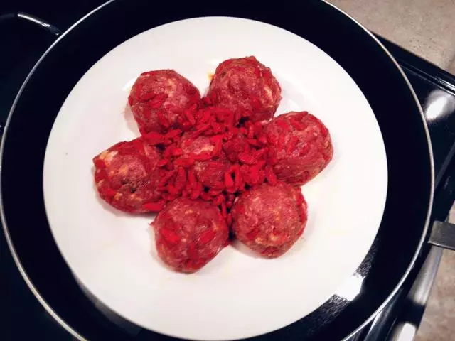 口味濃厚的18道家常硬菜,待客家宴有面子,花不了幾個錢特管用