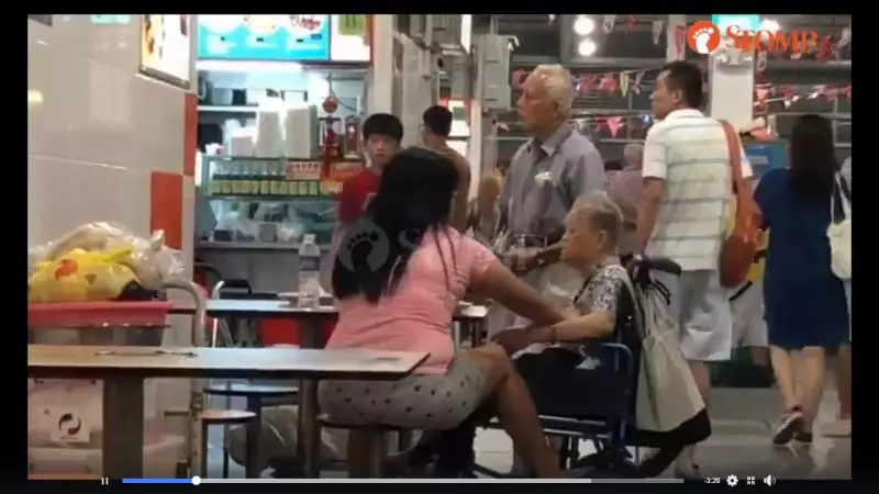 【恐怖Kakak公然虐待阿嬤】大力捏手捏胸摳嘴巴,阿嬤害怕到一句話都不敢說!(內有視頻)